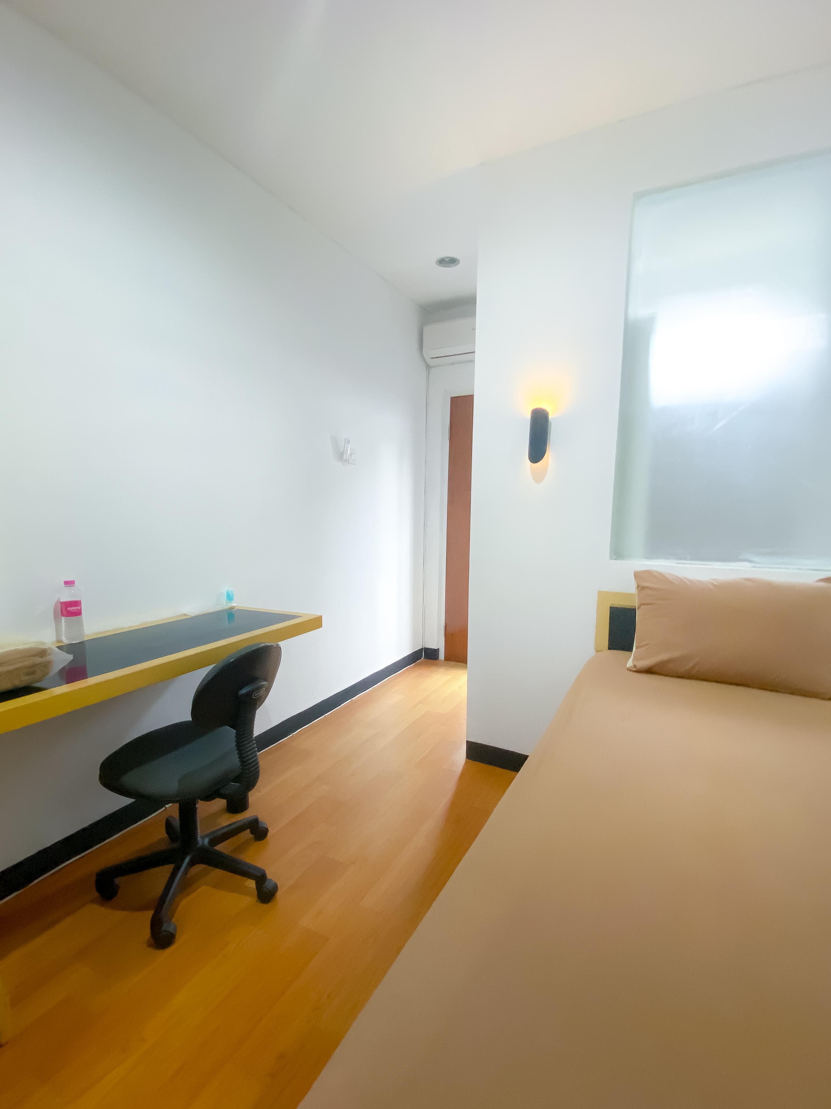 Foto Harian — Kamar AC Unihouse Salatiga